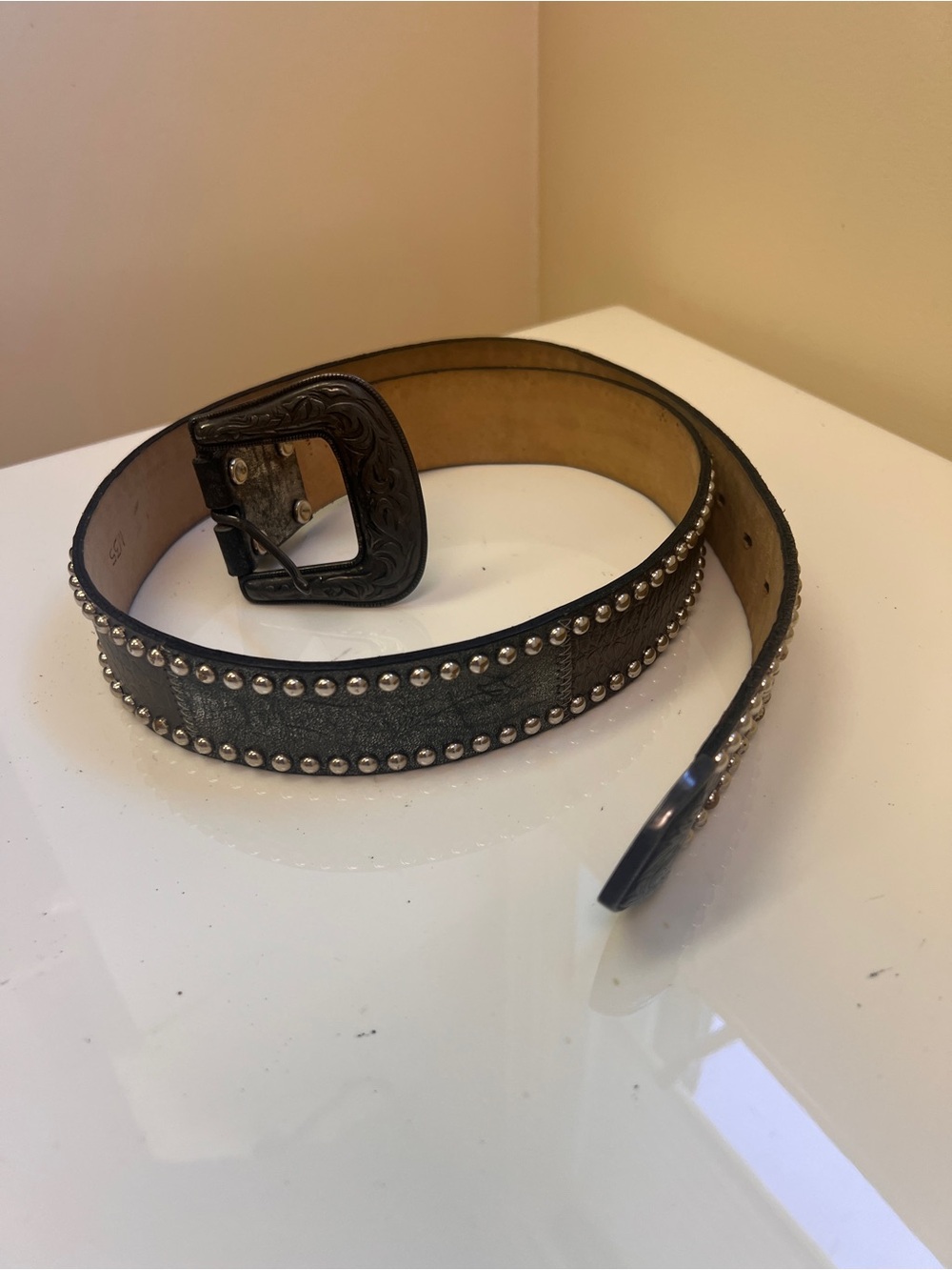Studded gray Leather Western-Style Belt with Engraved Buckle